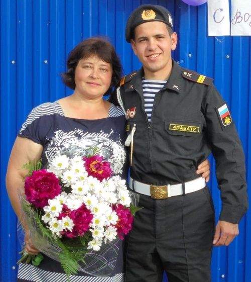 Уяв ячӗпе, аннесем!