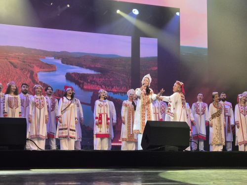 Рустам Минниханов: «Тӗп хаклӑхсен никӗсӗнче - пӗр-пӗрин чӗлхисене, культурисемпе йӑлисене хисеплени»