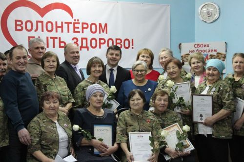 Аксу районӗнче ачасем те аслисемпе пӗр тан волонтер ӗçне хутшăнаççӗ