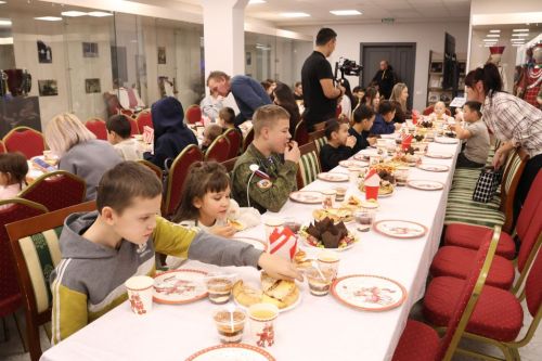 Хусанти Туслăх Çуртӗнче Çӗнӗ çул юмахӗ кăтартнă