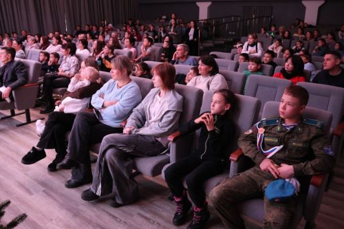 Хусанти Туслăх Çуртӗнче Çӗнӗ çул юмахӗ кăтартнă