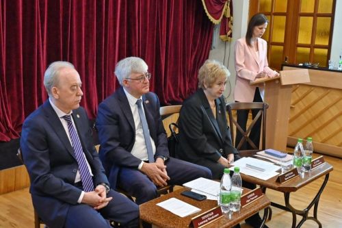 Пулас искусство ӗçченӗсене пӗлӳ парасси – çамрăкран