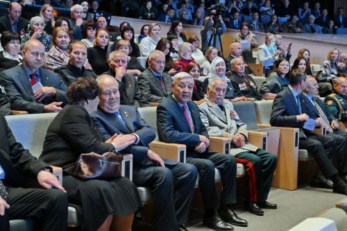 Фарид Мухаметшин: «Эпир сирӗн умра пуҫ таятпӑр»