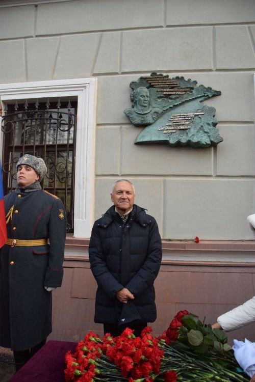 Совет авиацийӗн аталанăвне унăн биографийӗнчен пӗлетпӗр