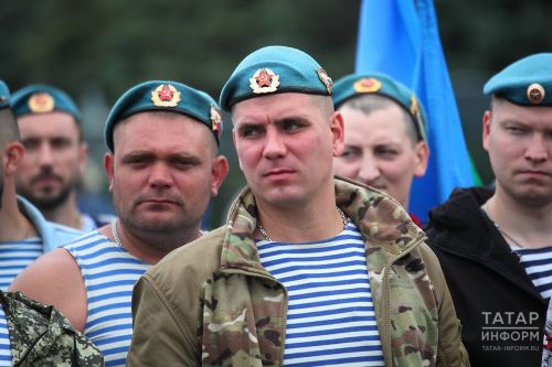 Тăван çӗршыв хӳтӗлевçин кунӗпе!