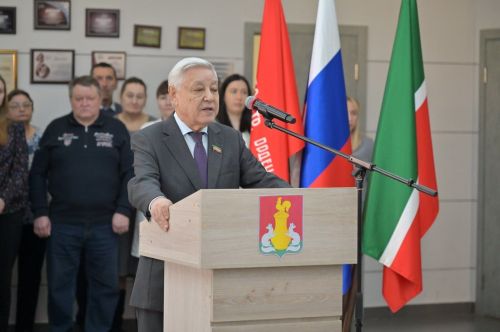 Фарид Мухаметшин: «Сирӗн тӗслӗхӗрпе çитӗнекен ăрăва воспитани памалла»