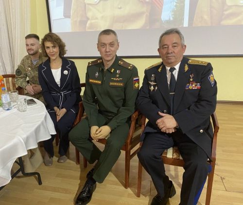 Паттăрсем паттăрсене ӳстерме пулăшаççӗ