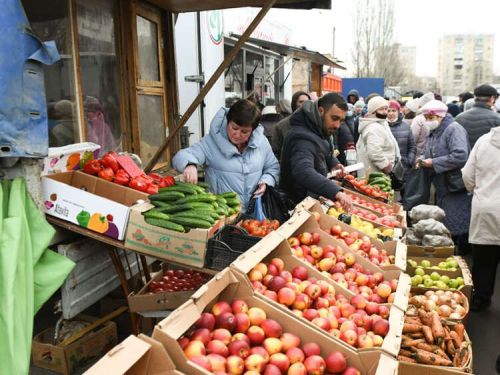 Тутарстанра шăматкунран ял хуçалăх ярмăрккисем пуçланаççӗ