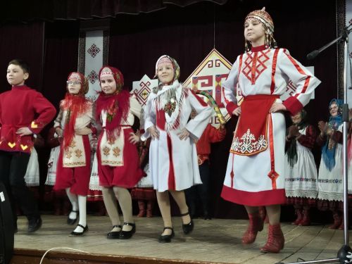 Патраклăри «Çеçпӗл» халăх фольклор ансамблӗ 50 çул тултарнине паллă турӗ