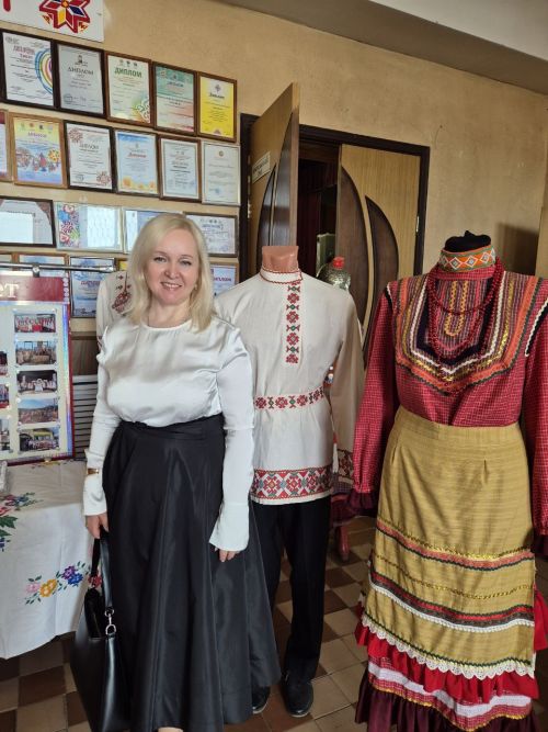 Патраклăри «Çеçпӗл» халăх фольклор ансамблӗ 50 çул тултарнине паллă турӗ