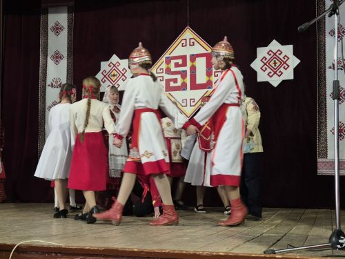 Патраклăри «Çеçпӗл» халăх фольклор ансамблӗ 50 çул тултарнине паллă турӗ