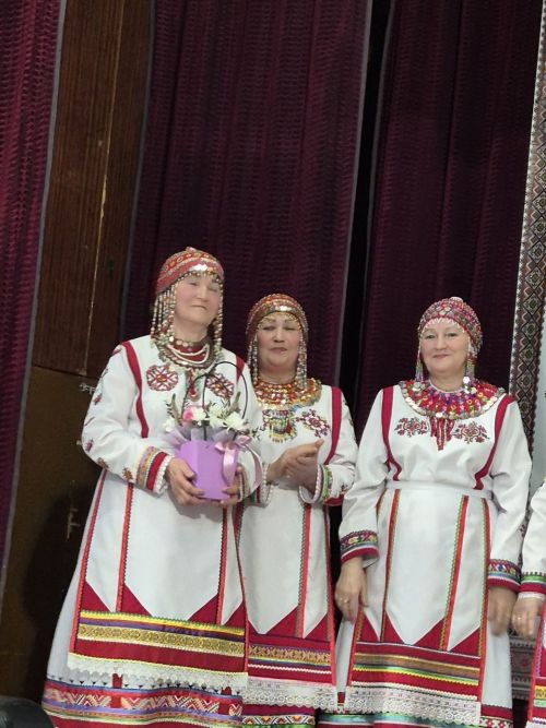 Патраклăри «Çеçпӗл» халăх фольклор ансамблӗ 50 çул тултарнине паллă турӗ