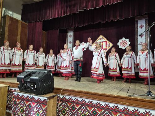 Патраклăри «Çеçпӗл» халăх фольклор ансамблӗ 50 çул тултарнине паллă турӗ