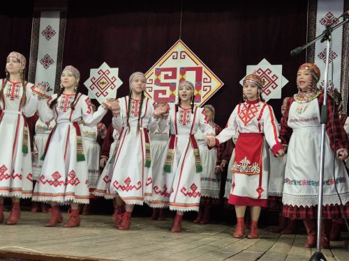 Патраклăри «Çеçпӗл» халăх фольклор ансамблӗ 50 çул тултарнине паллă турӗ