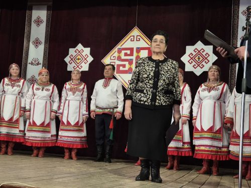 Патраклăри «Çеçпӗл» халăх фольклор ансамблӗ 50 çул тултарнине паллă турӗ