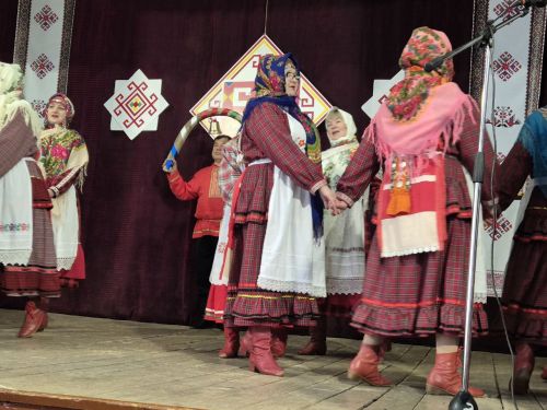 Патраклăри «Çеçпӗл» халăх фольклор ансамблӗ 50 çул тултарнине паллă турӗ