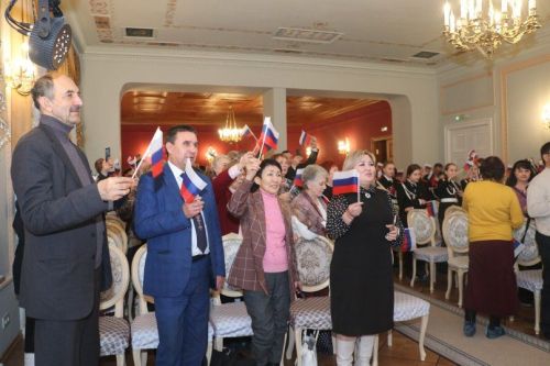 Артистсем хушшинче чăваш солистки те пулнă