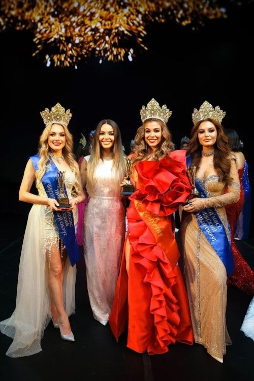 Чăваш хӗрарăмӗ Атăлçи тăрăхӗнче чи илемли!