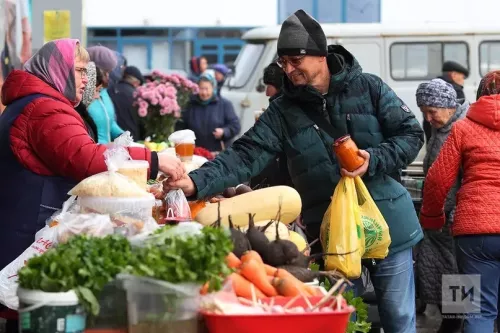 Ярмарккӑсенче 335 миллион тенкӗлӗх ял хуҫалӑх продукцине туяннӑ