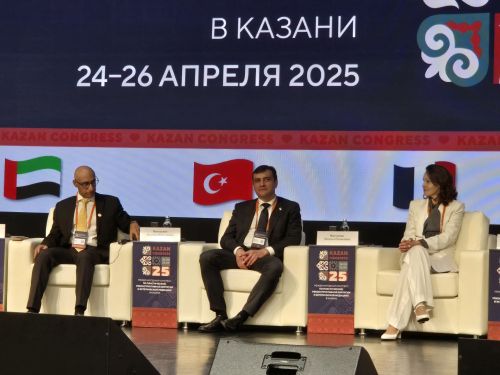 Хусанта пластика хирургӗсен халӑхсен хушшинчи конгресӗ иртрӗ. Пуҫаруҫи РФ промышленноҫпа суту-илӳ министрӗн мӑшӑрӗ, РФ тава тивӗҫлӗ тухтӑрӗ Наталья Мантурова