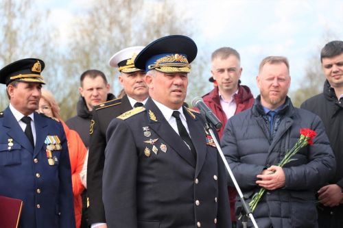Чуваши установили памятник на Невском пятачке