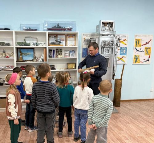 Музей каçӗ – Петр Дементьев музейӗнче