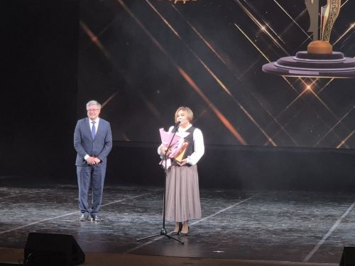 «Бэллур калем – Хрустальное перо» республика конкурсӗн гран-прине Аслă вăрçă ветеранӗ Александр Малов тивӗçрӗ