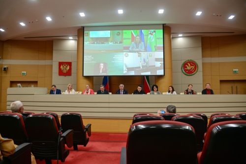 ТР Министрсен Кабинетӗнче çуллахи наци праçникӗсен хăйевӗрлӗхӗсене уçăмлатрӗç