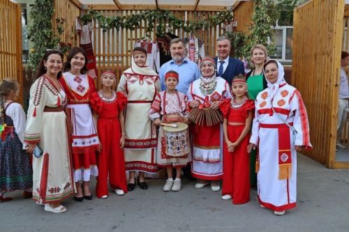 Июнӗн 12-мӗшӗнче «Мозаика культур» фестиваль тата  Туслăх парачӗ иртет