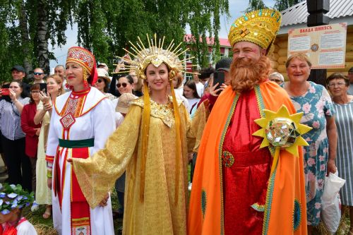 Мăкшăсен «Валда Шинясь» уявӗ Теччӗ районӗнче иртрӗ