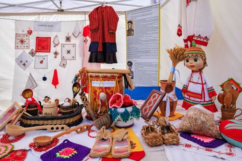 Ленинград облаçӗнчи Бугры хулинче пӗрремӗш хут Акатуй иртрӗ