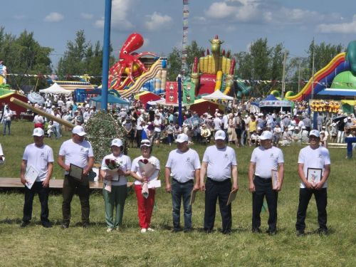 Июнӗн 8-мӗшӗнче Çӗпрелӗнче Сабантуй иртрӗ