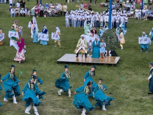 Июнӗн 8-мӗшӗнче Çӗпрелӗнче Сабантуй иртрӗ