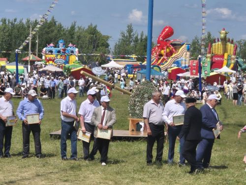 Июнӗн 8-мӗшӗнче Çӗпрелӗнче Сабантуй иртрӗ
