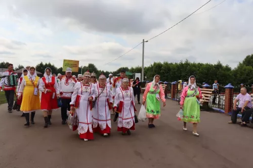 УЯВ – Чӑваш халӑхӗн чи ырӑ енӗсен палли
