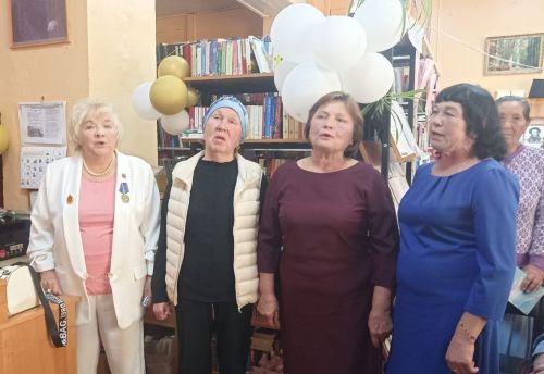 Валентина Тараватăн пултарулăх каçӗ
