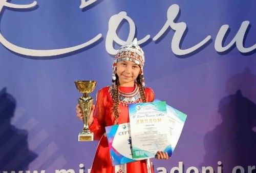 Стефания жюрие чăваш юррипе тыткăнланă