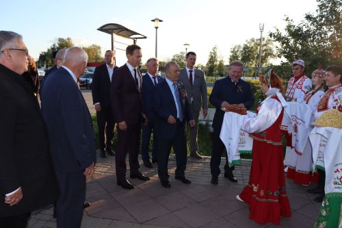 Республика кунӗ умӗн Çӗпрел районӗ 95 çул тултарнине паллă турӗ
