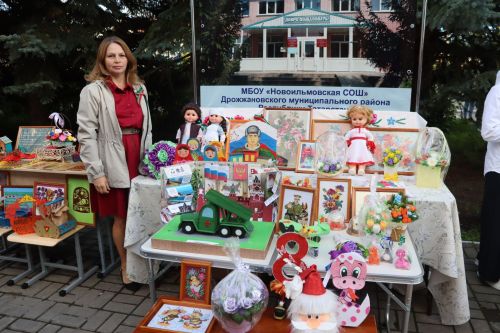Республика кунӗ умӗн Çӗпрел районӗ 95 çул тултарнине паллă турӗ