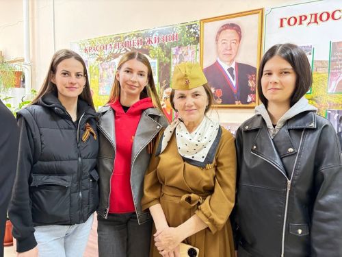 Кӗçӗн Сӗнчелӗнчи Культура çурчӗн ертӳçи Вера Уканеева грант выляса илнӗ