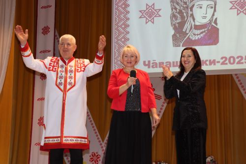 Хулаçырми шкул директорне Надежда Мокшинăна Тутарстанри Чăваш хӗрарăмсен союзӗн Çӗпрелӗнчи уйрăмӗн председательне суйларӗç