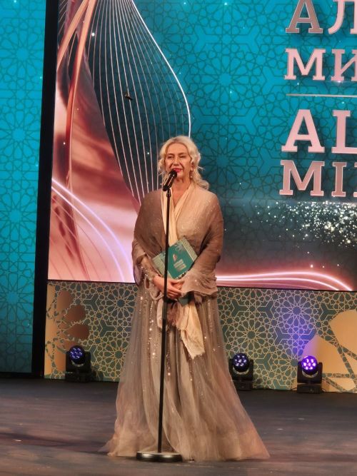 Хусанти «Алтын минбар» халăхсен хушшинчи кинофестивале Елена Цыплаковапа Любовь Казарновская хутшăнчӗç