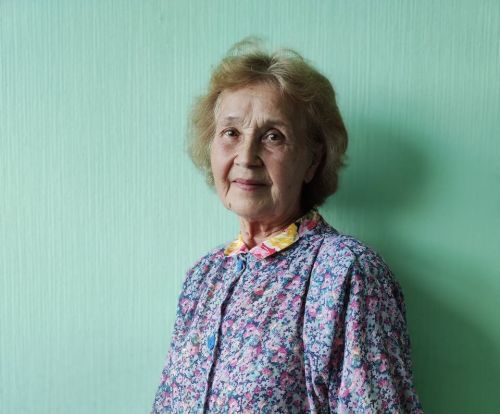 Ентешӗмӗрӗн, Нина Артемьеван, «Ӗмӗрхи кӗвӗ» çӗнӗ кӗнеки пичетленсе тухнă
