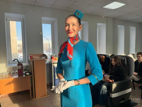 Хусанта регионăн чи лайăх пулас бортпроводникне суйлаççӗ
