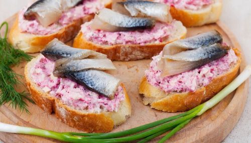 «Кӗрӗк çинчи селедка» тост