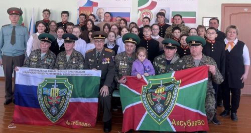 Паттăрлăх урокӗсенче – çар ветеранӗсем