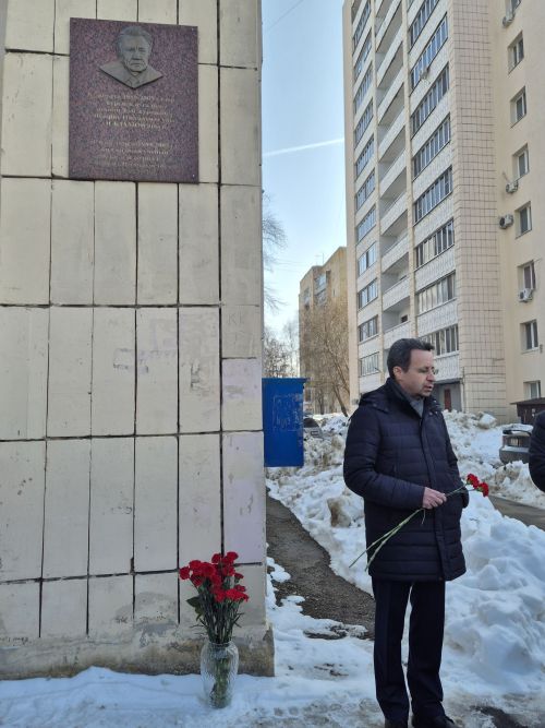 Шамиль Садыков: «Звезд много, солнце одно»