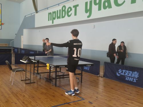 Нурлатра Владимир Иванова асӑнса сӗтелҫи теннисӗн турнирӗ иртрӗ