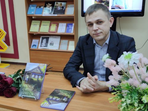 «Хыпар» Издательство çурчӗн директорӗ – тӗп редакторӗ пулма Дмитрий Моисеева çирӗплетнӗ