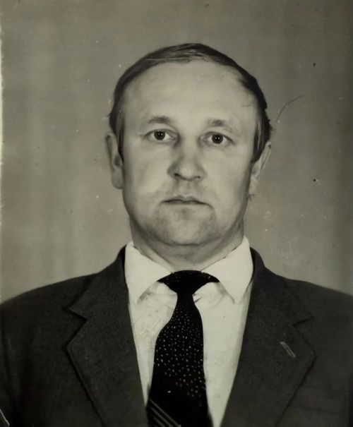 Петр Захаровăн кӗнекине тăванӗсем кăларчӗç
